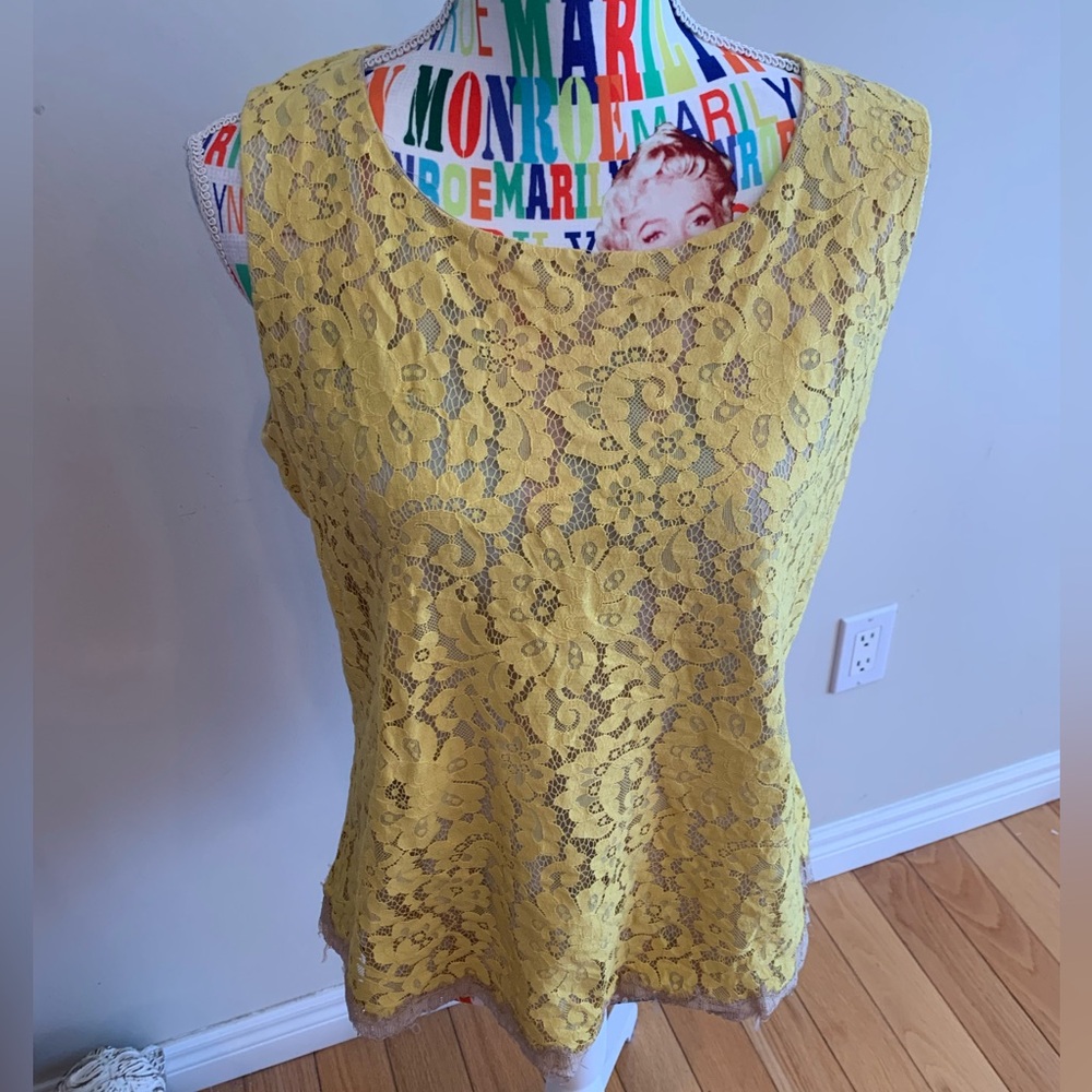 Cleo Yellow Lace Sleeveless Blouse